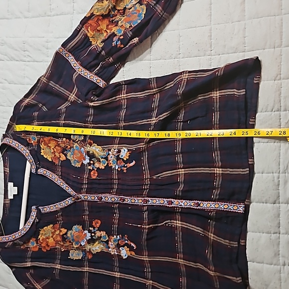 NWOT Sundance Zinnia Plaid Top Size Large. - Picture 8 of 9